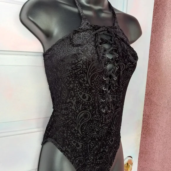 Killstar velvet bodysuit! 2 sizes, nwt in bags! Victorian Gothic super soft top! - Picture 6 of 13